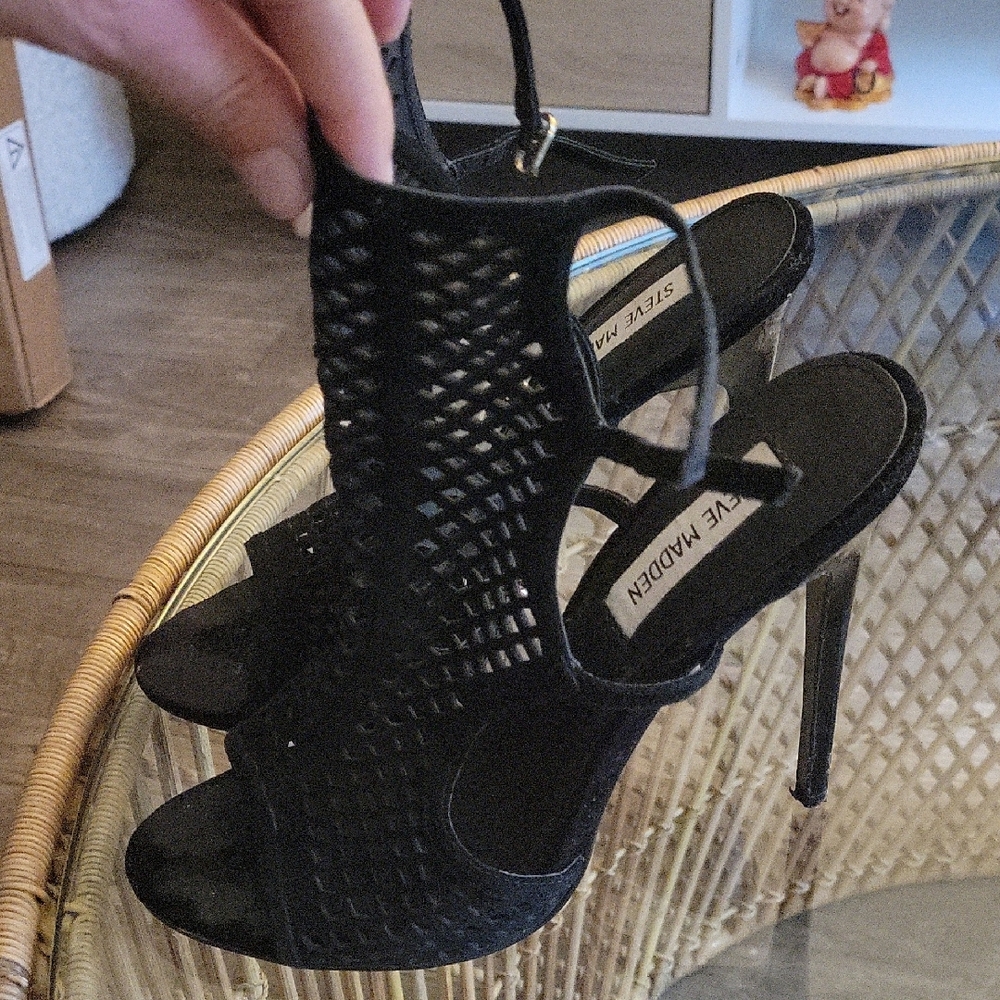 Steve Madden Black Women's Heels